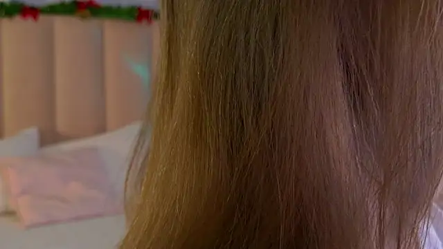 Eva Natsumi online show from December 16, 5:27 am