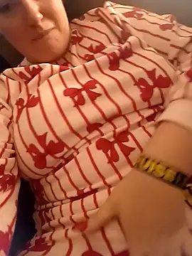 roxy-rose online show from November 29, 3:20 am