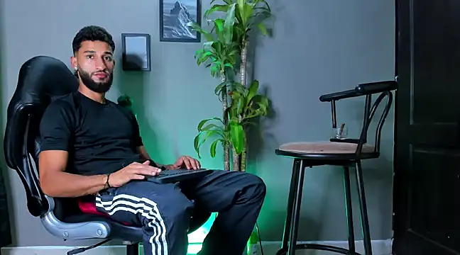 Damian 022 online show from January 3, 1:38 am