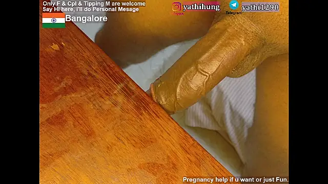 Snapshot of KingCobraClassy chatting on February 22, 5:44 pm KingCobraClassy online show from February 22, 5:44 pm