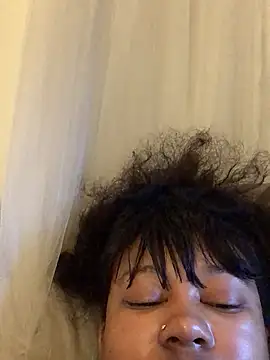 Snapshot of Sexy_ebony_BunNey chatting on March 21, 2:07 pm Sexy ebony BunNey online show from March 21, 2:07 pm