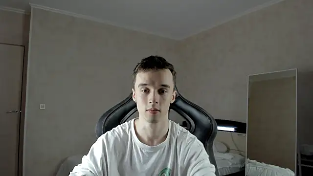 MasonWarholl online show from March 2, 6:08 pm