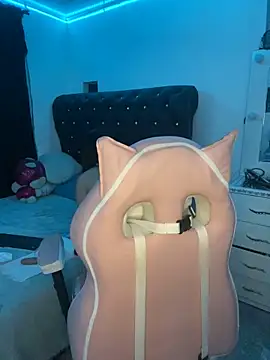 KittyRous online show from March 5, 7:38 am