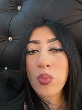 KittyRous online show from May 5, 9:17 am
