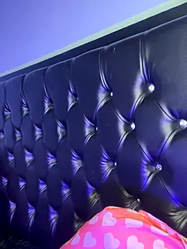 Snapshot of mailyreid chatting on November 29, 4:26 am mailyreid online show from November 29, 4:26 am