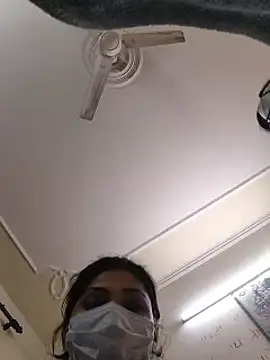 Snapshot of Sonam-378 chatting on February 5, 8:57 pm Sonam-378 online show from February 5, 8:57 pm