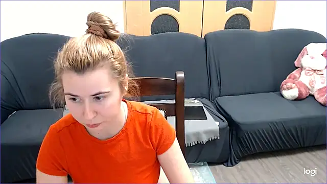 VioletaFlower7 online show from January 19, 9:45 pm