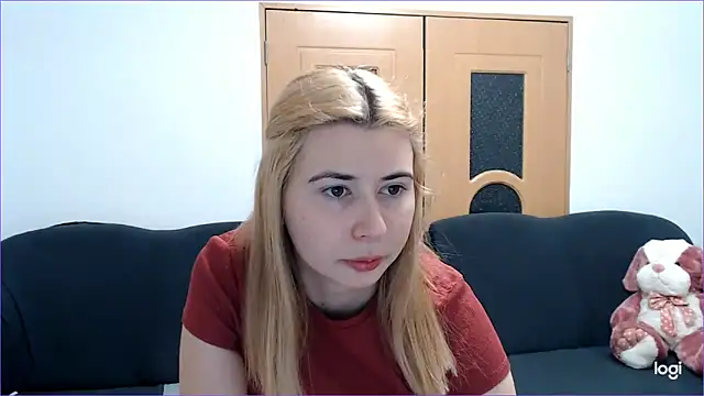 VioletaFlower7 online show from February 19, 8:33 am