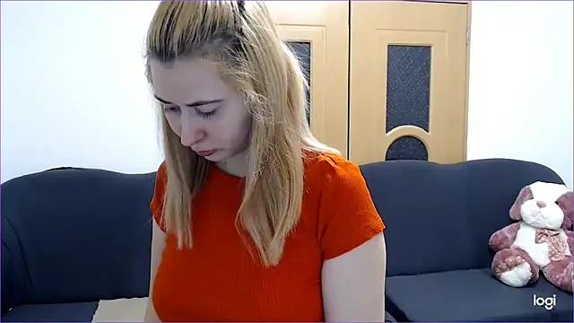 VioletaFlower7 online show from March 3, 9:22 am