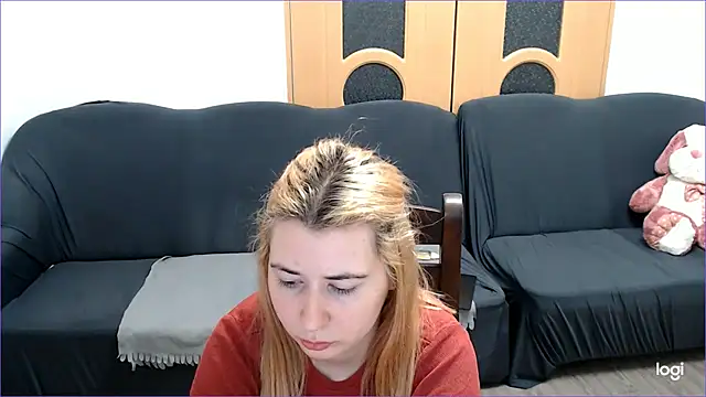 VioletaFlower7 online show from March 14, 8:53 am