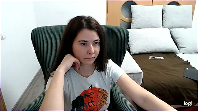 VioletaFlower7 online show from November 12, 8:59 am