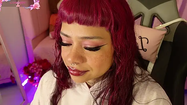 zoesullivan online show from April 23, 10:03 am