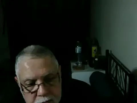 100Tauros online show from April 13, 9:09 pm