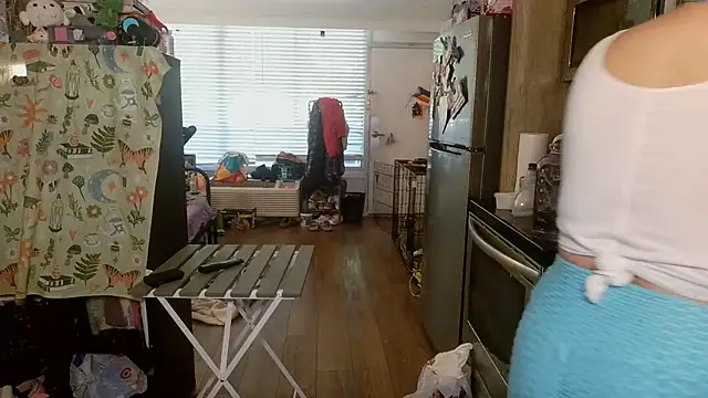 mochi rainbow online show from March 19, 5:06 pm