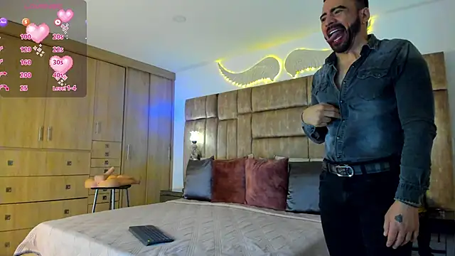 petterwilly1 online show from April 18, 3:05 pm