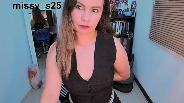 gigi stephans online show from March 15, 2:17 am