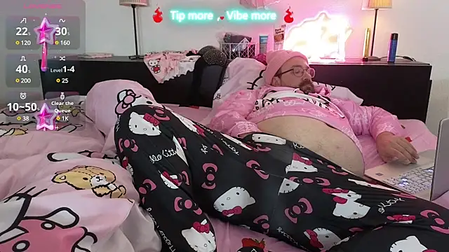 Snapshot of iammtheniceguy chatting on March 9, 8:21 pm iammtheniceguy online show from March 9, 8:21 pm