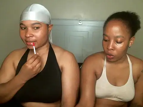 R-thequeen online show from September 9, 9:36 pm