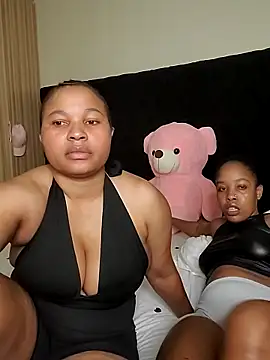 R-thequeen online show from June 15, 6:37 am