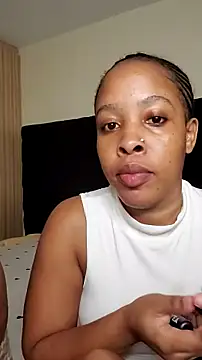 R-thequeen online show from June 17, 11:38 pm