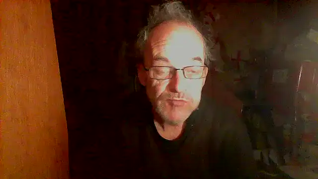 nice6incs online show from April 22, 10:22 pm