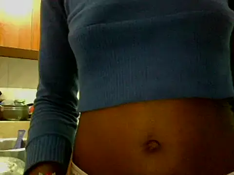 petite 12 online show from December 9, 11:26 am