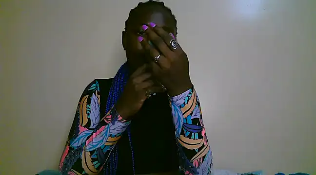 petite 12 online show from March 20, 9:35 pm