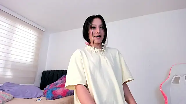 Snapshot of liaqueen610 chatting on December 31, 9:06 pm liaqueen610 online show from December 31, 9:06 pm