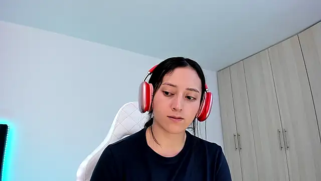 Snapshot of liaqueen610 chatting on March 7, 11:05 pm liaqueen610 online show from March 7, 11:05 pm