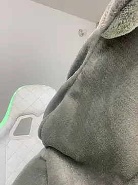 Snapshot of liaqueen610 chatting on March 22, 9:10 pm liaqueen610 online show from March 22, 9:10 pm