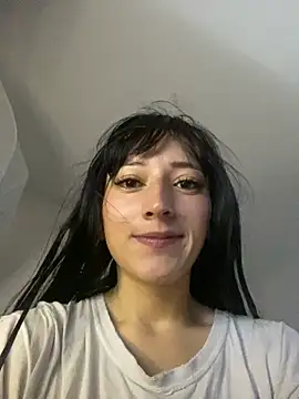 Snapshot of liaqueen610 chatting on October 15, 4:29 pm liaqueen610 online show from October 15, 4:29 pm