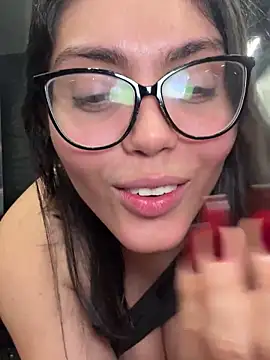 zui lu online show from February 21, 8:18 am