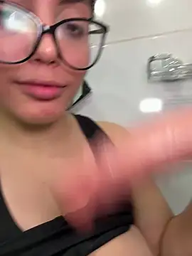 zui lu online show from March 3, 7:10 am