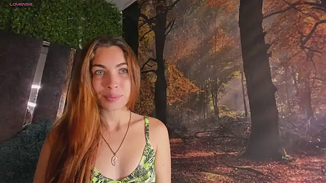 Snapshot of Mia_Parissi chatting on January 4, 12:38 pm Mia Parissi online show from January 4, 12:38 pm