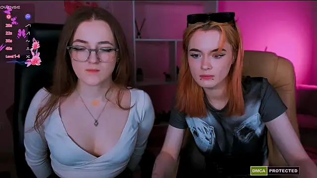 Snapshot of liana_kisses chatting on January 28, 8:26 pm liana kisses online show from January 28, 8:26 pm