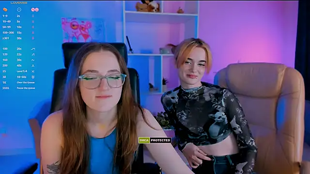 Snapshot of liana_kisses chatting on February 8, 11:34 pm liana kisses online show from February 8, 11:34 pm