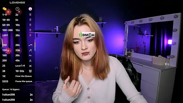 Snapshot of liana_kisses chatting on March 16, 10:53 pm liana kisses online show from March 16, 10:53 pm