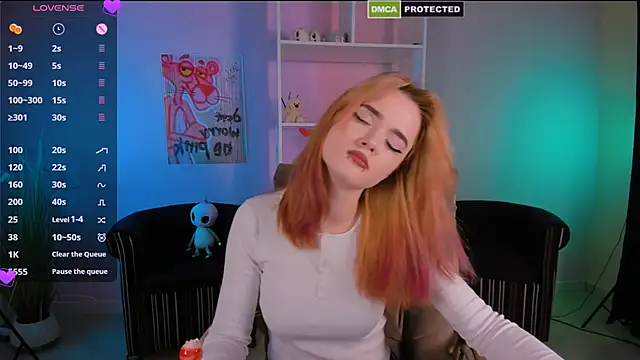 Snapshot of liana_kisses chatting on March 18, 10:48 pm liana kisses online show from March 18, 10:48 pm