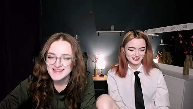 Snapshot of liana_kisses chatting on March 22, 8:15 pm liana kisses online show from March 22, 8:15 pm