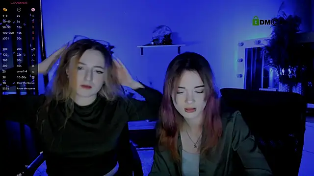 Snapshot of liana_kisses chatting on September 14, 6:51 pm liana kisses online show from September 14, 6:51 pm