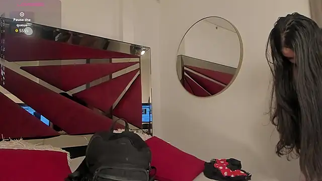 Snapshot of BarbaraKnox_ chatting on October 30, 11:49 pm BarbaraKnox online show from October 30, 11:49 pm