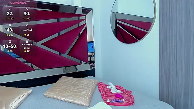 Snapshot of BarbaraKnox_ chatting on December 3, 12:07 am BarbaraKnox online show from December 3, 12:07 am