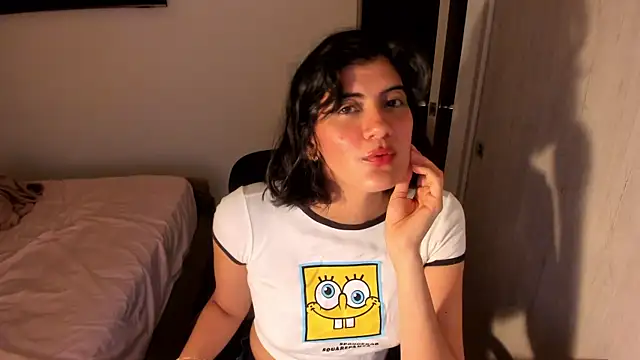 misstoya online show from July 12, 1:40 am