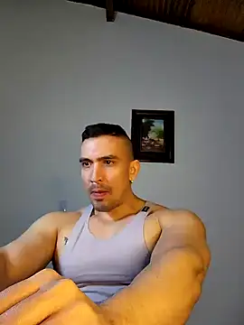 Snapshot of jhay-crux chatting on December 8, 10:30 am jhay-crux online show from December 8, 10:30 am