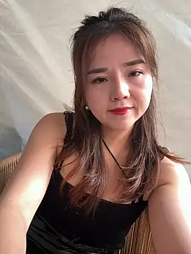 Snapshot of Efangfang chatting on December 26, 3:27 am Efangfang online show from December 26, 3:27 am