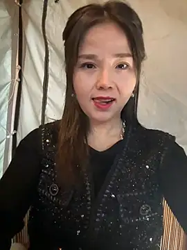 Snapshot of Efangfang chatting on December 29, 10:45 am Efangfang online show from December 29, 10:45 am