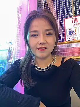 Snapshot of Efangfang chatting on January 10, 8:29 am Efangfang online show from January 10, 8:29 am