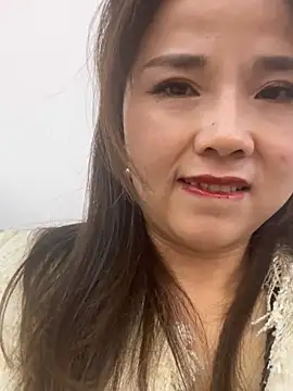 Snapshot of Efangfang chatting on February 21, 11:55 am Efangfang online show from February 21, 11:55 am