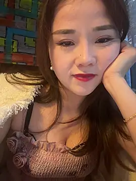 Snapshot of Efangfang chatting on March 6, 5:14 am Efangfang online show from March 6, 5:14 am