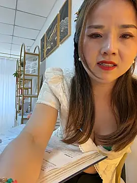 Efangfang online show from March 7, 8:00 am